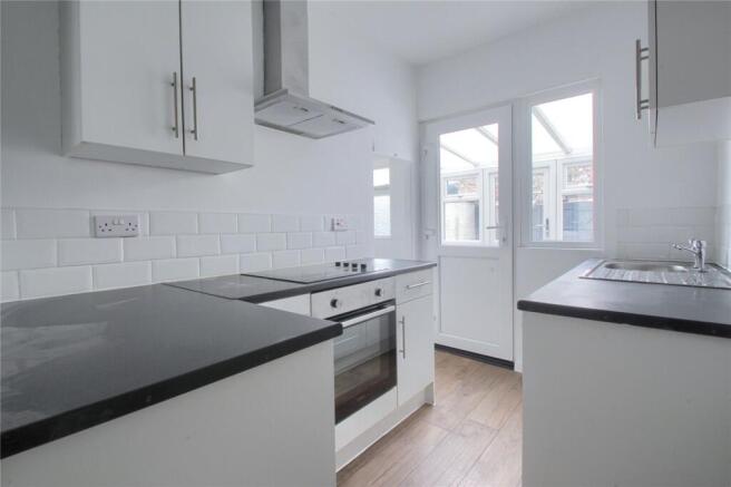 3 bed Terraced for sale Image 5