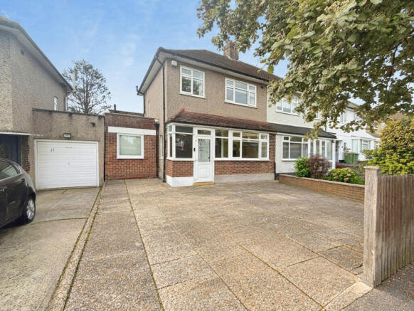 4-bed semi-detached on Arbroath Road, London, SE9, £635,000