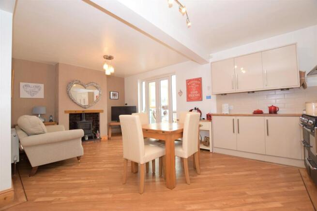 Kitchen / Diner