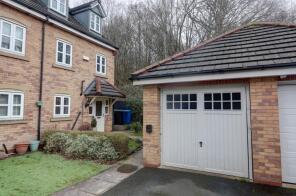 100, Hartford Drive, Bury BL8 1WE