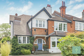 4, Old Park Ridings, London N21 2EU