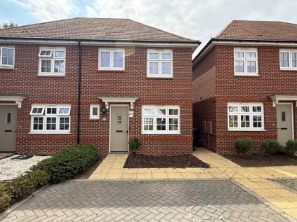 Armstrong Road, Luton, LU2