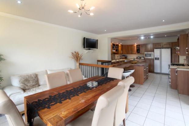 Dining Kitchen