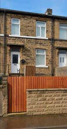 2 bed Terraced to rent Image 5