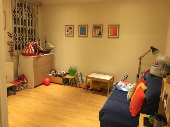 Photo 6