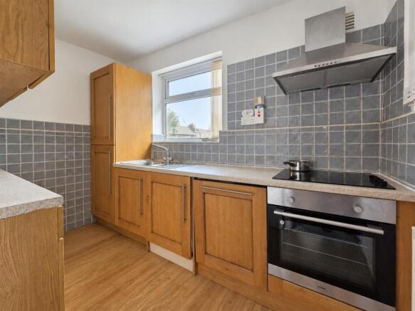 Sunbury Road, Stone House Estate - Kitchen