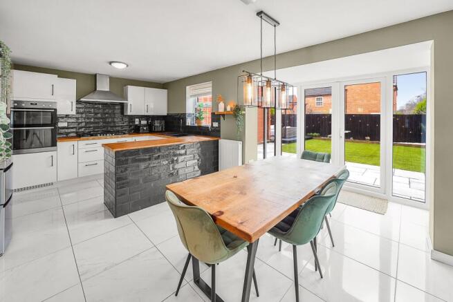 Kitchen Diner