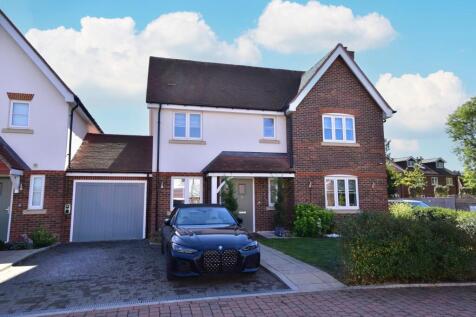 Chapel Croft, Chipperfield, WD4