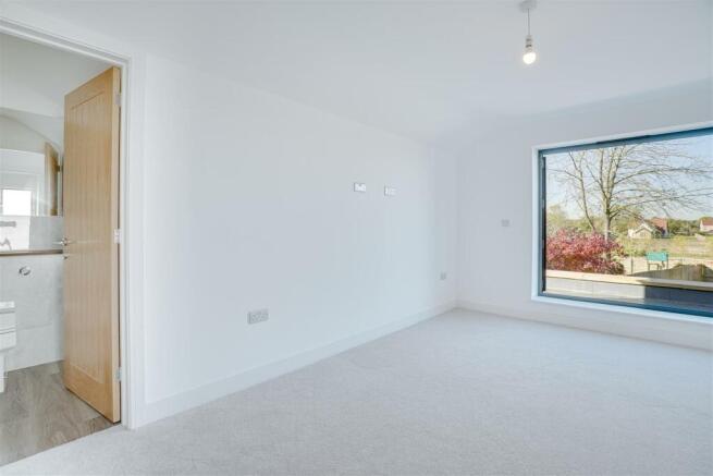 218 high Street Kirtling-16.jpg