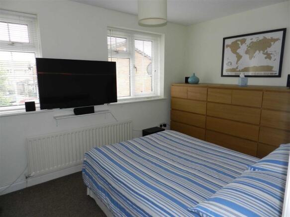BEDROOM THREE measuring