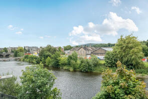67, Waterside, Kendal LA9 4EX