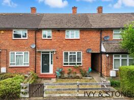 10, Willingale Close, Loughton IG10 2BY