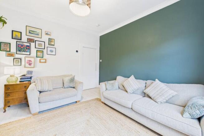 4 bed Semi-Detached for sale Image 10