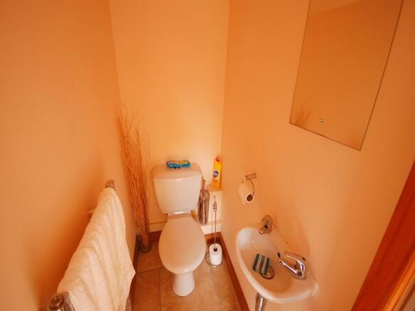 Downstairs WC / Utility Store