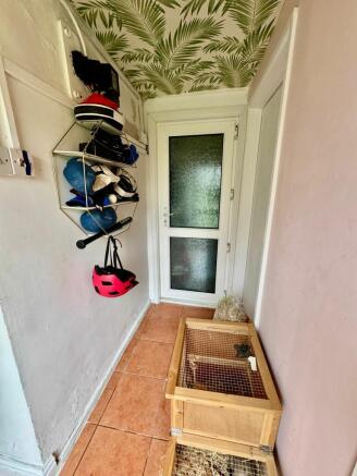 Photo 32
