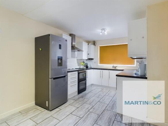 CAM03663G0-PR0024...