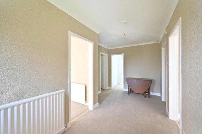 3 bed Detached Bungalow to rent Image 12
