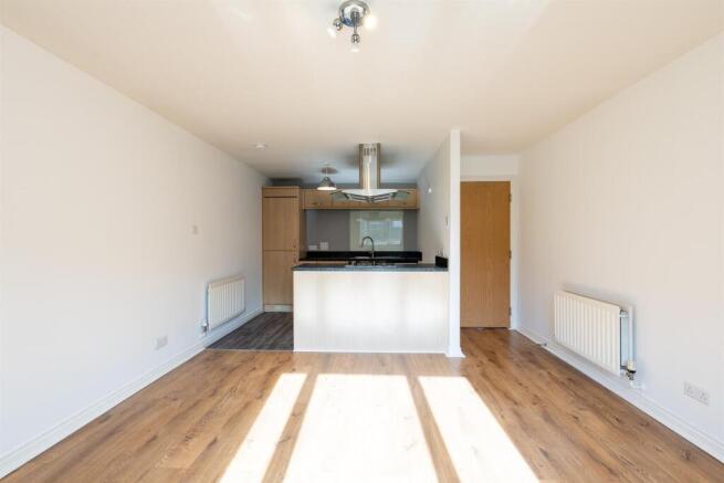 21, Morris Court Perth-26.jpg