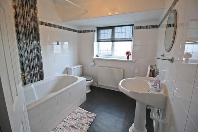 Ensuite Bathroom