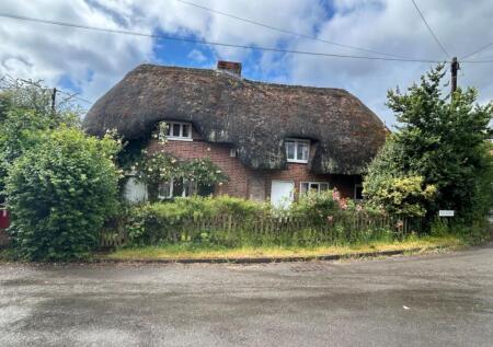 Old Post Office, Longstock, Stockbridge, Hampshire, SO20 6DR