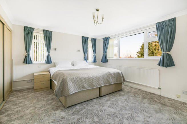 Principal bedroom