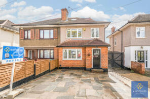 11, Victoria Avenue, Romford RM5 2QH