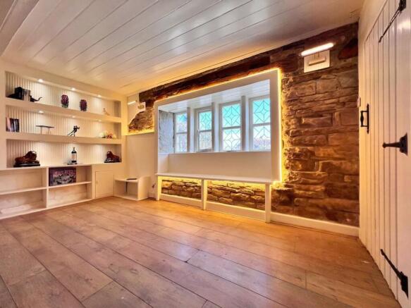 2 bed Cottage for sale Image 5