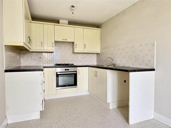 Laxey Close, Chadderton, Oldham, OL9 photo 4