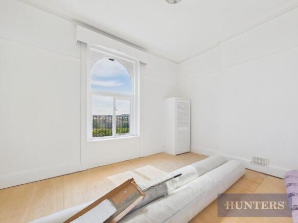 1 bed Flat to rent Image 6
