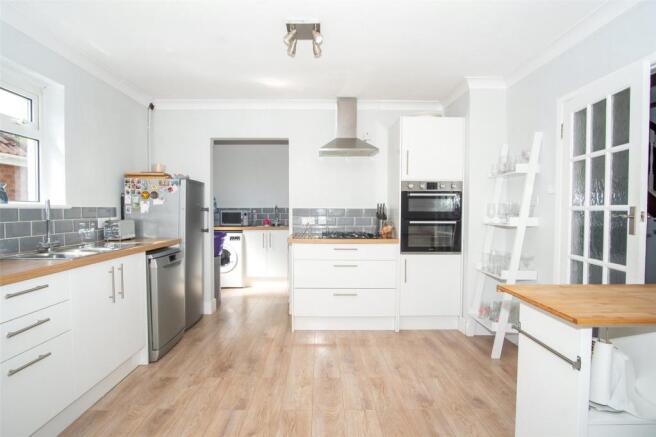 Kitchen 1
