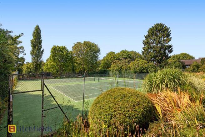 Tennis Courts