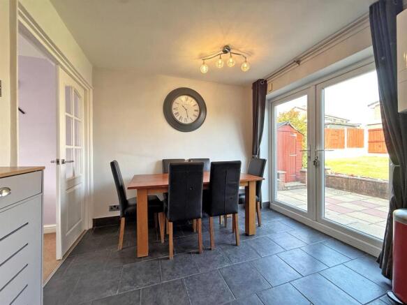 Birchwood Drive, Heath Farm, Shrewsbury photo 4
