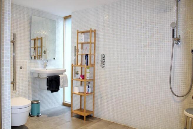 WET ROOM