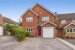 6, Faithfull Close, Warfield, Bracknell RG42 2QJ