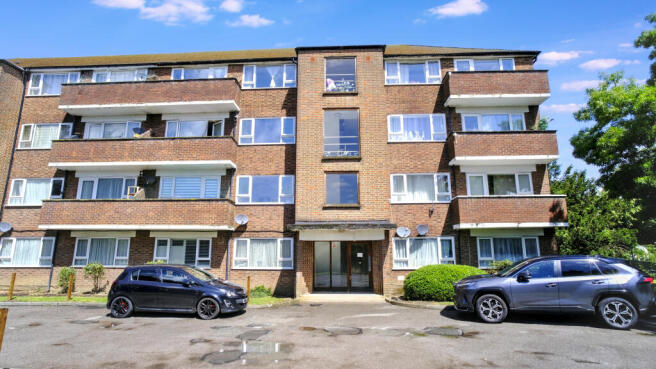 6 Poplar Court, Old Ruislip Road, Northolt, Middlesex, UB5 6QG