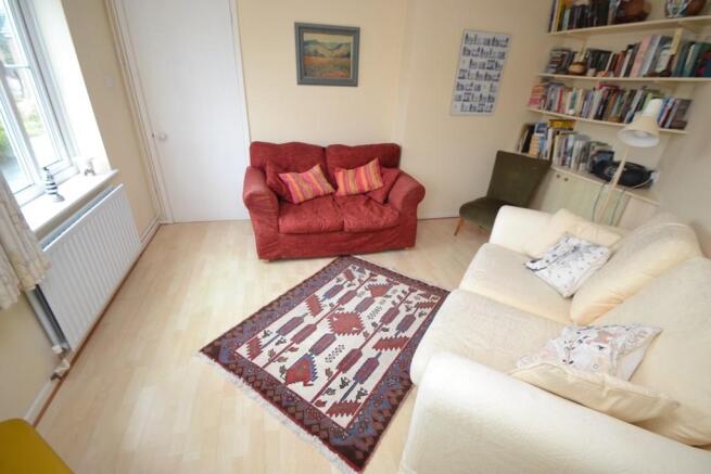 lounge 2