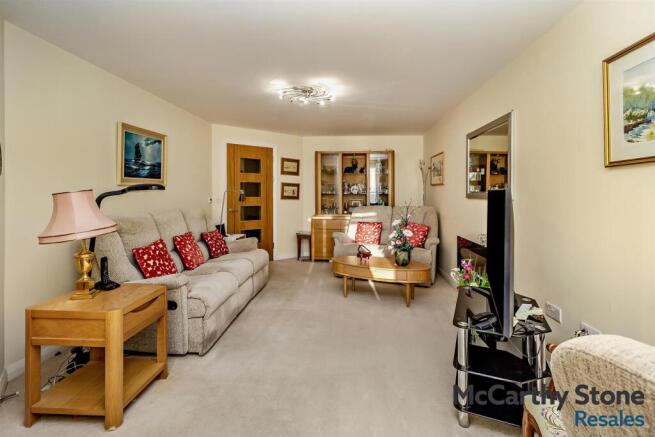 8673932-interior12-800.jpg