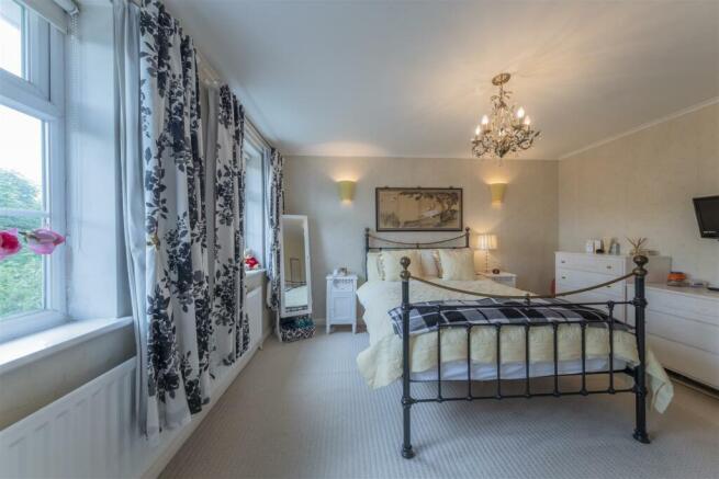 24 Lodge Road-018.JPG