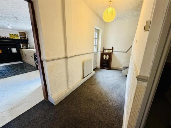 2 bed Terraced for sale Image 10