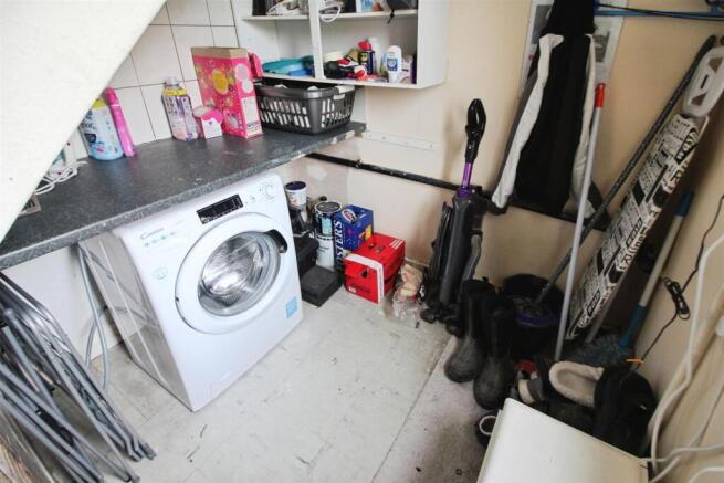 3 bed Semi-Detached for sale Image 10