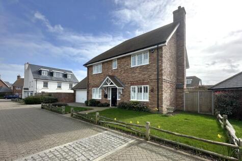 St Crispin Close, Worth, CT14