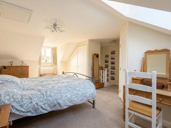 3 bed End of Terrace for sale Image 8