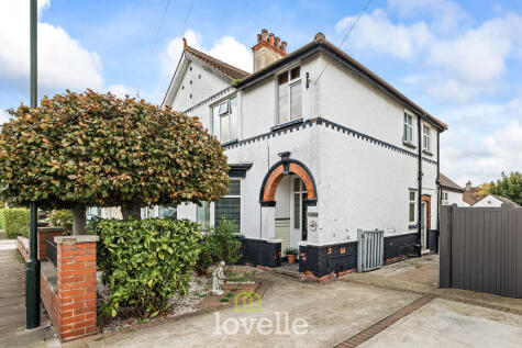 Lindum Road, Cleethorpes, DN35