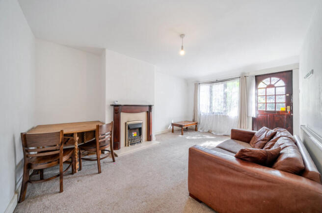 1445854-3-69dcd75...