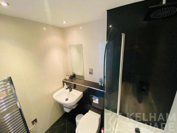 2 bed Flat to rent Image 4