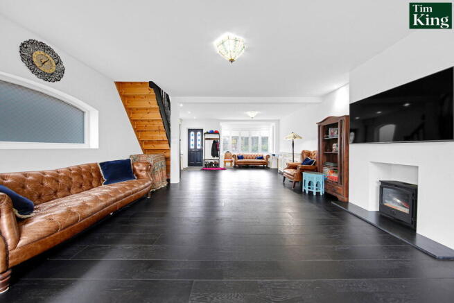 Endlebury Road, London, E4 6QQ photo 4