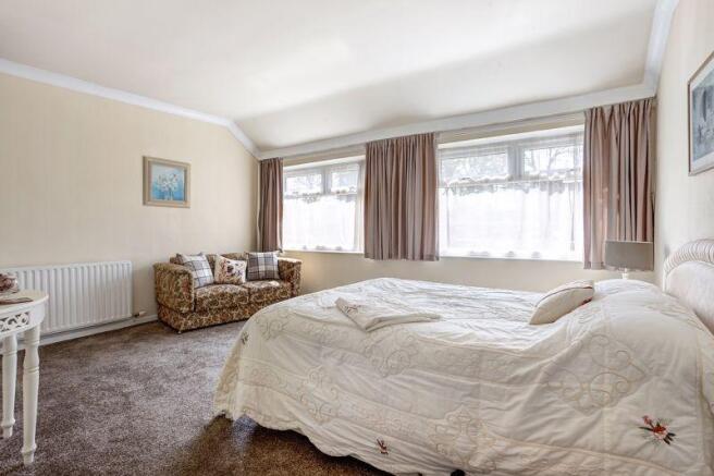 BEDROOM 1 FRONT