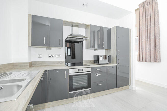 60 Inverlair Avenue, Flat 1/9, Glasgow, G43 2AS photo 4