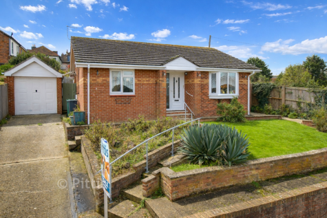 Maresfield Road, East Cowes, Isle of Wight