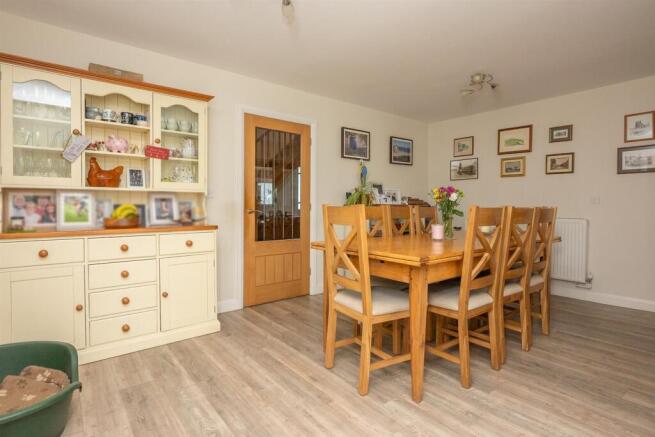 18BeckmeadowWay,Mundesley-31.jpg
